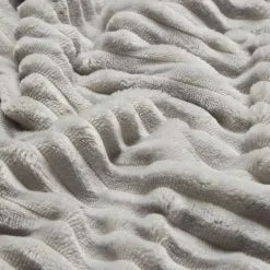 Bas Phillips New York Ribbed Blanket Queen/King Bed Silver