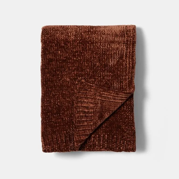 Jane Lamerton Home Coco Chenille Throw Cappuccino 130 X 170 Cm 4 Jane Lamerton Home Coco Chenille Throw Cappuccino 130 X 170 Cm - Image 2